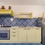 Daire Taccarossa Casa Azzurra Carloforte (Isola di San Pietro)